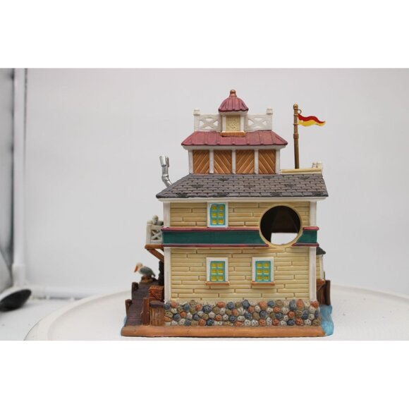 Lemax Plymouth Corners - Nemo's Deep Water Excursions - Picture 4 of 6